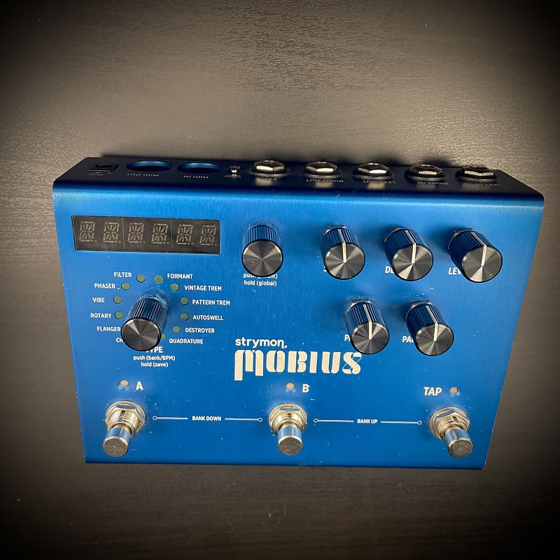 Strymon Mobius