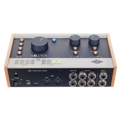 Universal Audio Volt 476 | 4-in/4-out USB 2.0 Audio/MIDI Interface. New with Full Warranty! image 11