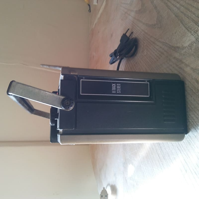 Panasonic RF 7100 1973 Gray and black