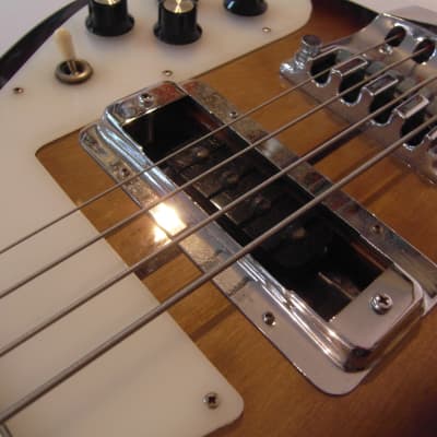 sehr seltener el maya Bass stereo output 1976 gebaut in Japan bass guitar Bassgitarre 4001 Kopie image 9