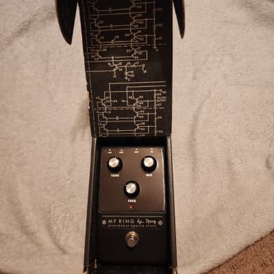 Moog Minifooger MF Ring Ring Mod Pedal | Reverb