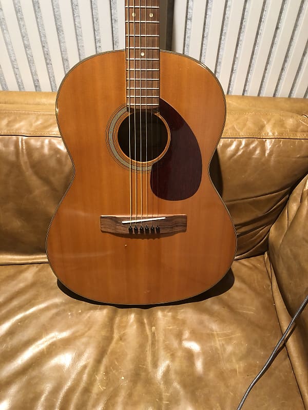 Yamaha FG-75 Folk Guitar 1970s | Reverb Canada