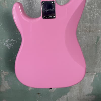 Squier Sonic Stratocaster HT H - Flash Pink image 10