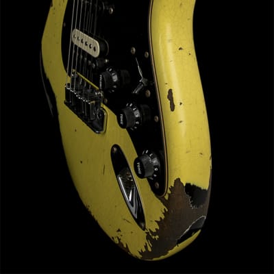 Fender Custom Shop Empire 67 Super Stratocaster Heavy Relic - Graffiti Yellow over Black #12017 image 7