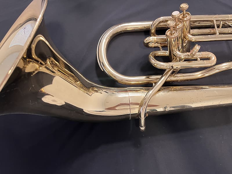 Yamaha YEP-211 Standard Bell Front Euphonium | Reverb