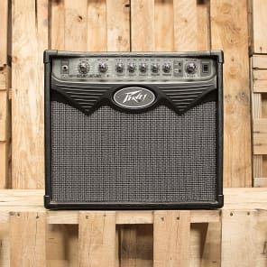Peavey Vypyr Solid State 15-Watt 1x8 Modeling Guitar Combo