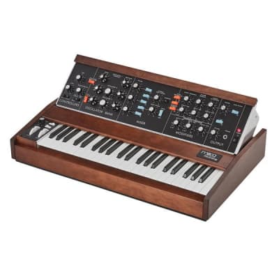 MOOG MINIMOOG MODEL D 2022 - 44-Key Monophonic Synthesizer - B-STOCK