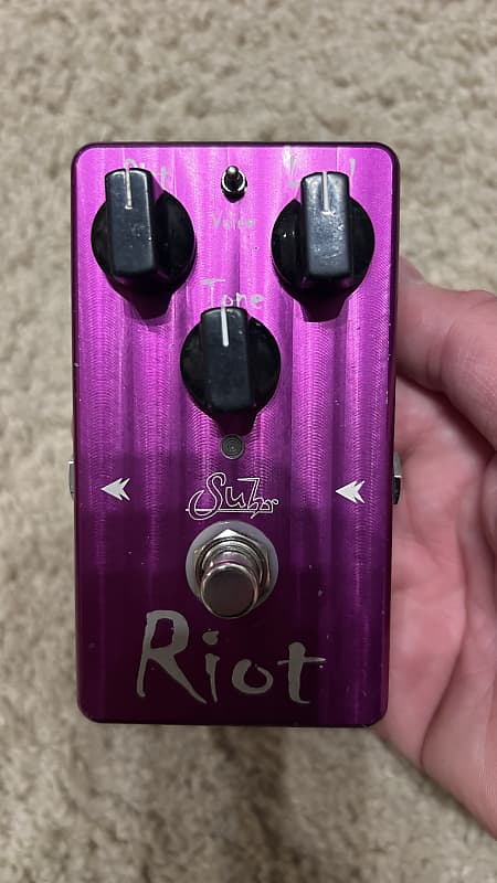 Suhr Riot