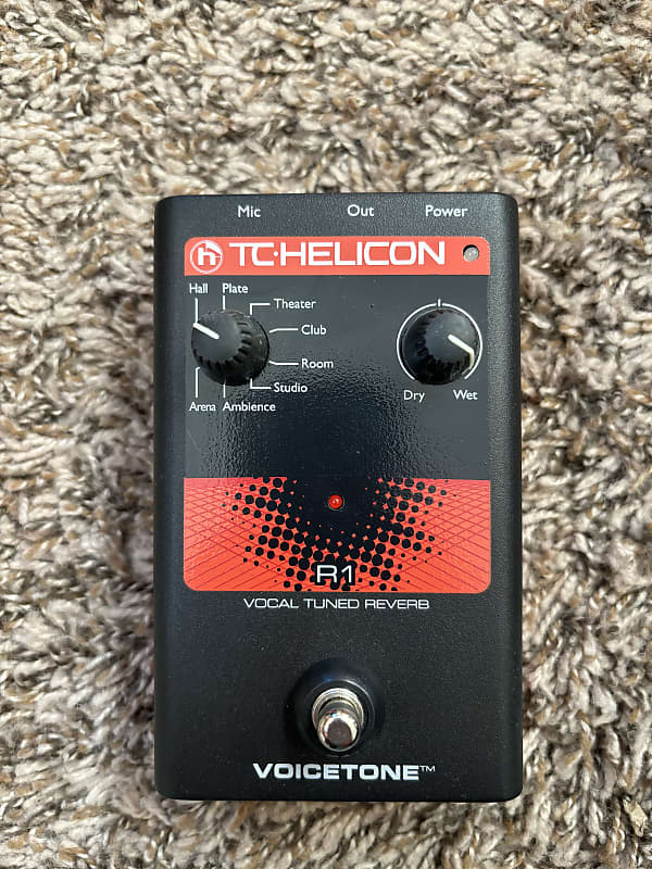 TC Helicon VoiceTone R1 | Reverb