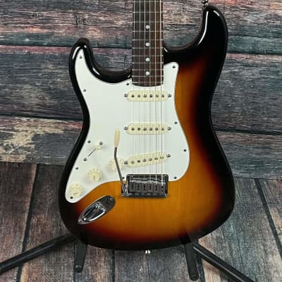 Used Fender 2006 Left Handed USA 60th Anniversary Stratocaster with Case - Sunburst image 2