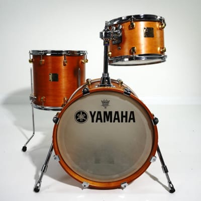 Yamaha Maple Custom Drum Set