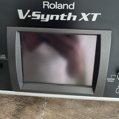 Roland V-Synth XT
