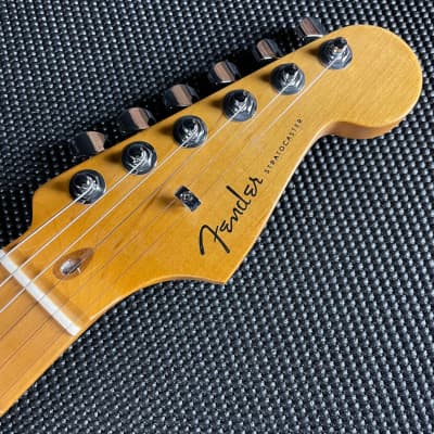 Fender American Ultra Stratocaster, Maple Fingerboard- Cobra Blue (US21021721) image 7