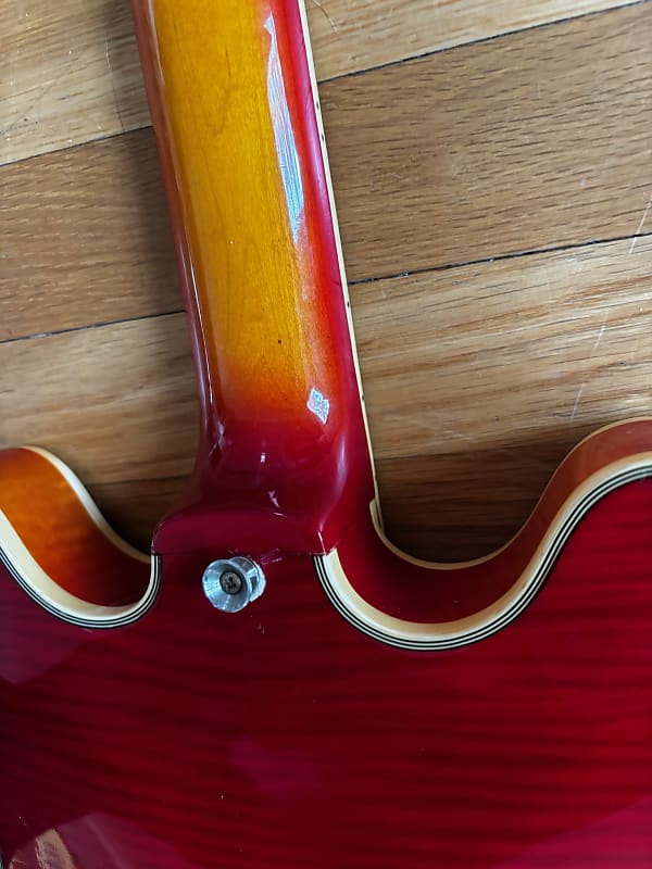 ヴィンテージ　カバキーニョ　TONANTE ジャンク 5th Avenue Kingpin P90 Cognac Burst Left-Handed | キクタニ