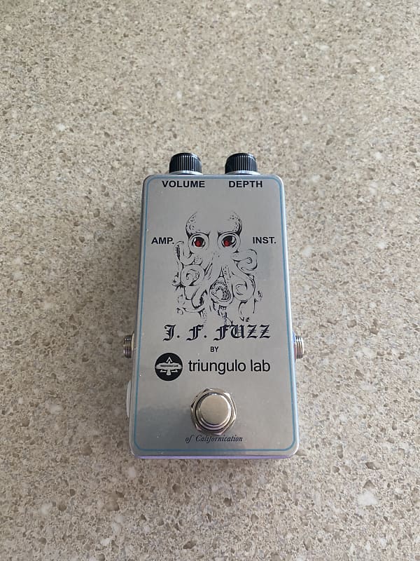 Triungulo lab J.F. Fuzz | Reverb