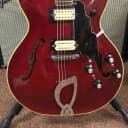 Guild Starfire IV 1978 Cherry with original Bigsby and original hard shell case.