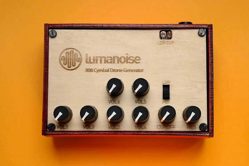 Lumanoise 808 Cymbal Drone Generator 2019 Wood\Red