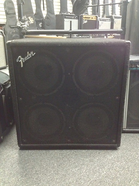 Fender 4x10 store guitar cabinet