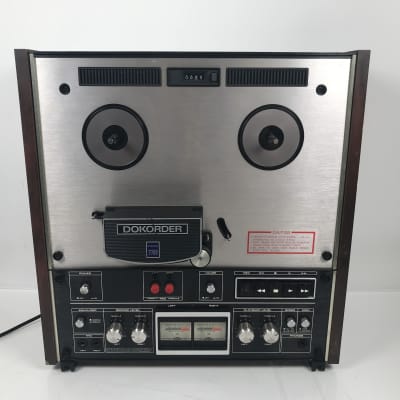 Dokorder 7050 Reel to reel Player with stereo speakers and stereo