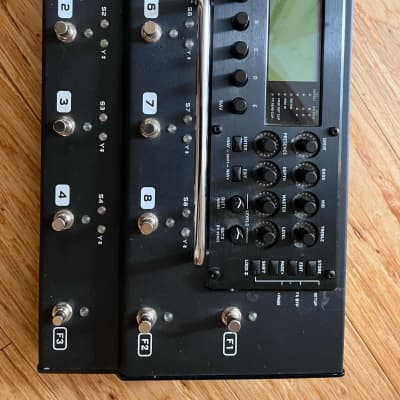 Fractal Audio AX8 Amp Modeler/Multi-FX Processor