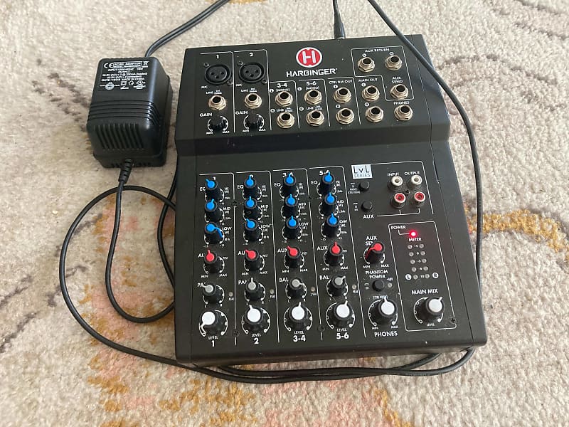 Harbinger L802 Mixer with Power Supply EXC!