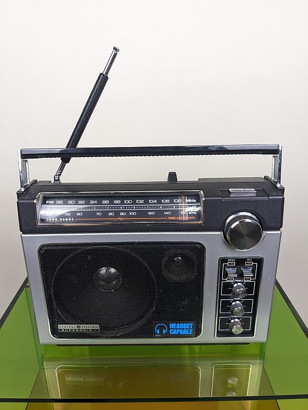 GE Superadio II 2 General Electric AM/FM Super Radio 7-2885F | Reverb