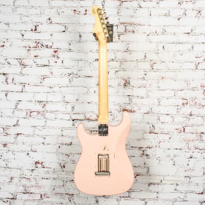 Fender - Custom Shop Limited Edition Tyler Bryant Signature "Pinky" - Stratocaster® Electric Guitar - Relic® - Aged Shell Pink - w/ Hardshell Case - xB077 (USED) image 15