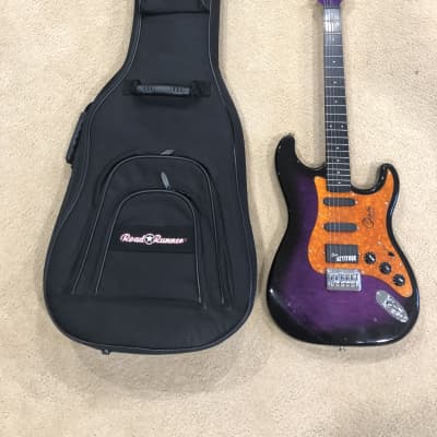 Fretlight Orianthi Signature FG-551 Guitar Learning System Trans Purple w/ case, software & extras image 14