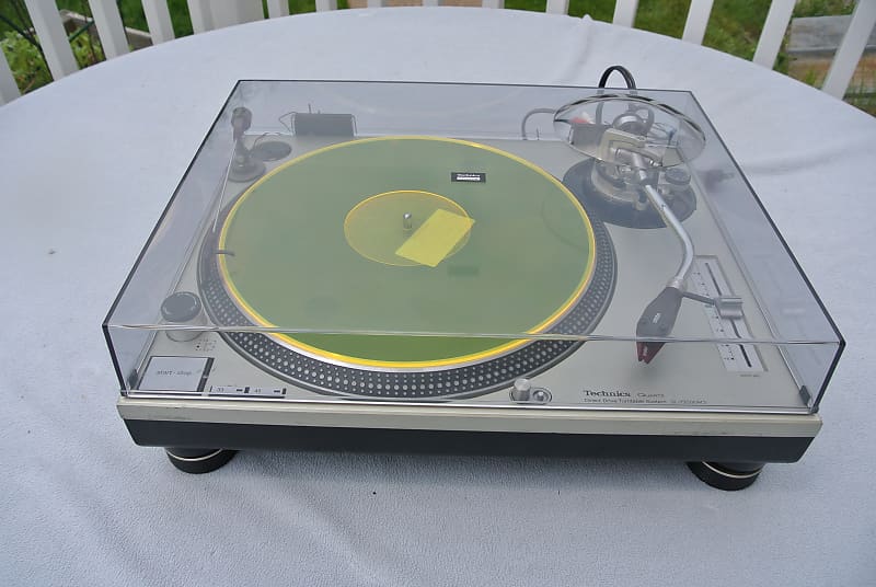 Pickup Mass - Exc! Technics SL-1200MK2-A Turntable Record Player w Ortofon Cartridge  			