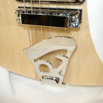 2023 Rickenbacker 620 Electric Guitar - MapleGlo image 5