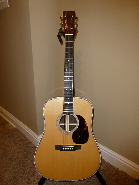 ナルト　MartinHD 28V【2015年製・美品】 2015 Martin HD-28 Custom Shop VTS - Limited Edition | Reverb