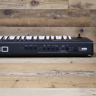 Roland JV-30 16 Part Multi Timbral Synthesizer JV30 61-key