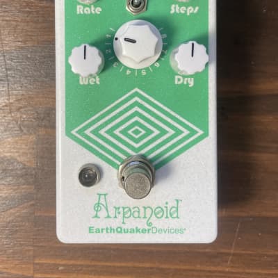 EarthQuaker Devices Arpanoid Polyphonic Pitch Arpeggiator V2 2017 - Present - White Sparkle / Green Print for sale