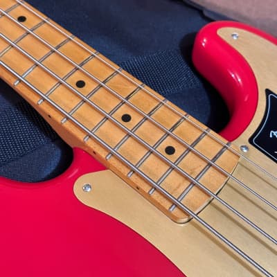 Fender Vintera '50s Precision P Bass MIM 4 String Electric Bass Guitar Red image 7