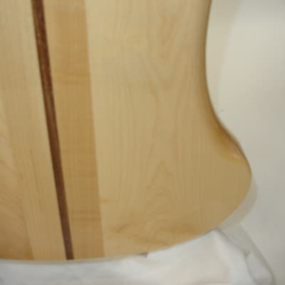 Rickenbacker 4003 Electric Bass Guitar - Mapleglo image 17