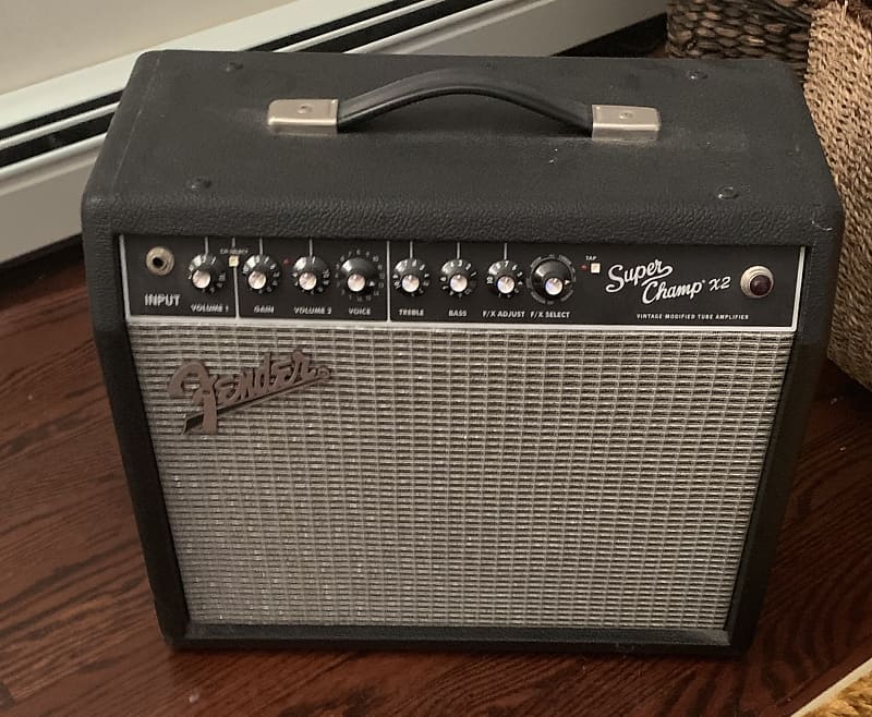 Fender Super Champ X2 2-Channel 15-Watt 1x10