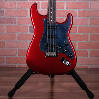 Fender Limited American Professional Stratocaster Candy Apple Red 2019 Diablo Guitars + Case image 4
