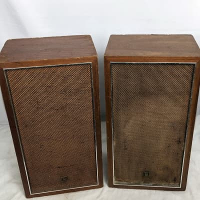 Vintage Pioneer CS-33 Speakers (Pair) Walnut Cabinet - 25 watts Peak Impedance 8 Ohms image 2