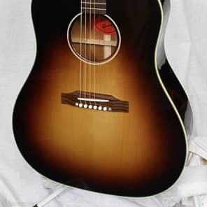 Gibson J-45 True Vintage Sunburst Adirondack Red Spruce Top Great Instrument image 9