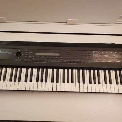 Roland D-50 61-Key Linear Synthesizer 1987 - 1992 - Black