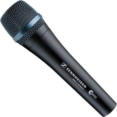 Sennheiser e945 Supercardioid Dynamic Handheld Microphone, with 