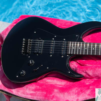 Black Dog by Aria Pro II - HSS - Black - Shred Strat - Pro