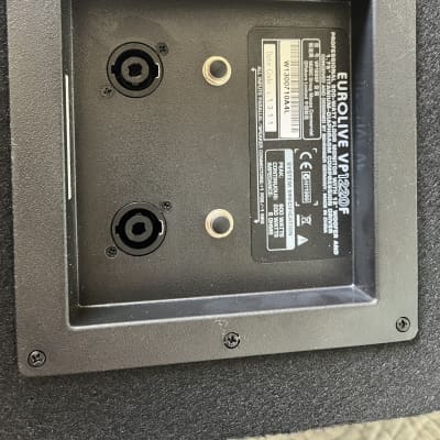 Pair of Behringer B215XL Black PA speakers | Reverb