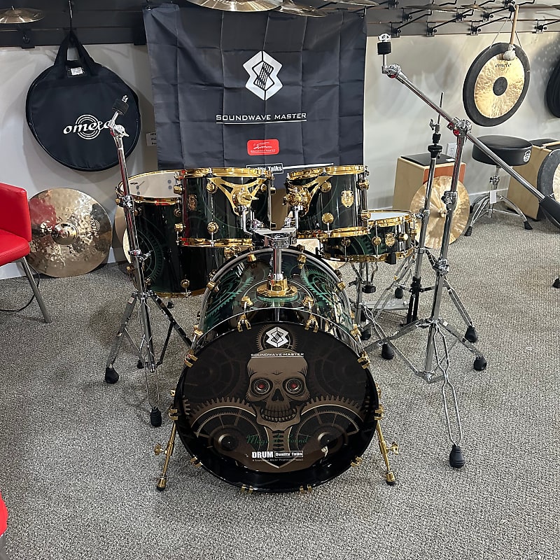 SOUNDWAVE MASTER MAGIC SOUND MACHINE CITY DRUM KIT