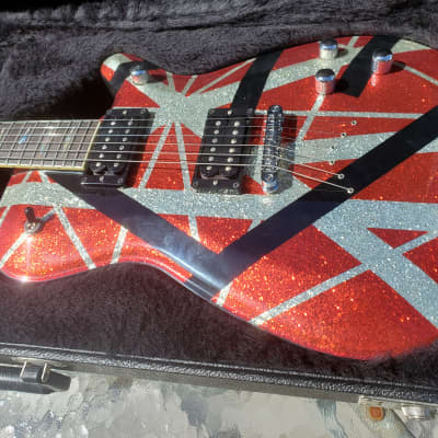 GMP Roxie USA EVH Tribute Van Halen Frankenstein sparkle, Gibson strings image 5