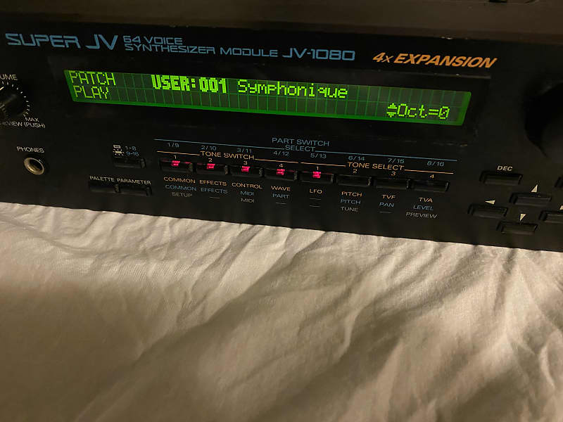 Roland JV-1080 64-Voice Synthesizer Module | Reverb Canada