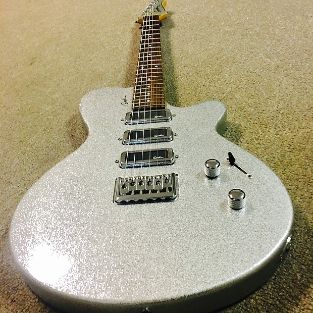 Godin Triumph 2006 Silver Sparkle