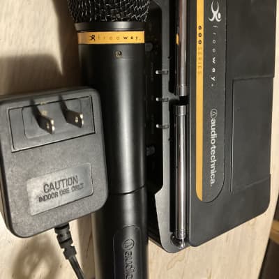 Audio Technica 10 Channel Wireless Microphone System Reverb