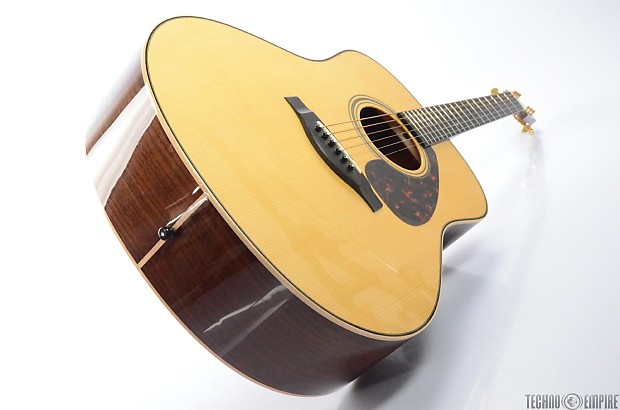Yamaha LL26 L-Series Acoustic Guitar with Hard Case #28226 | Reverb