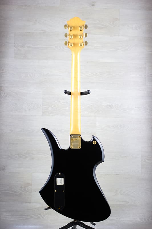 B.C.Rich中古Mockingbird-650 B.C. Rich Mockingbird 650 1996 Translucent Red | Reverb